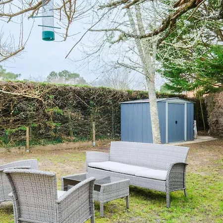 Jolie Maison Avec Jardin Pour 4 Personnes Biscarrosse